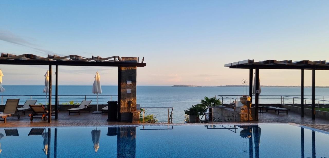 Dolce Vita II Waterfront Sunset Sea View Luxury Apartament สวิติ วลัส ภายนอก รูปภาพ