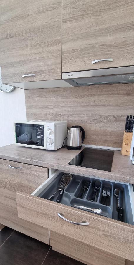 Dolce Vita II Waterfront Sunset Sea View Luxury Apartament สวิติ วลัส ภายนอก รูปภาพ