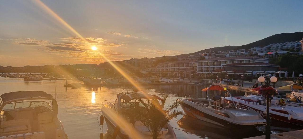Dolce Vita II Waterfront Sunset Sea View Luxury Apartament สวิติ วลัส ภายนอก รูปภาพ